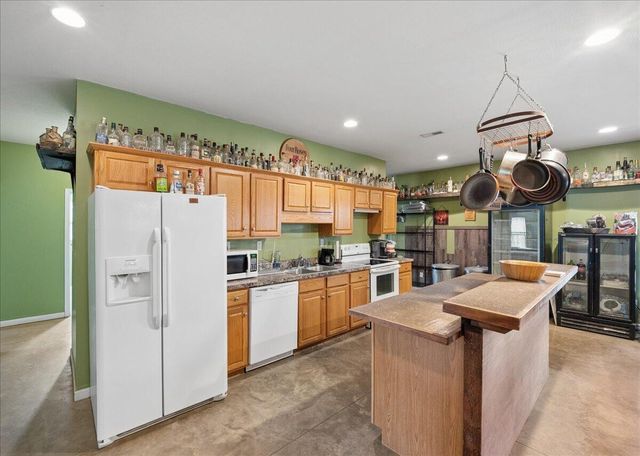 1049 McDonald Road, Lawrenceburg, KY 40342