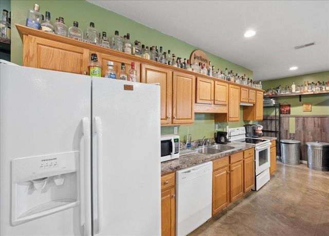 1049 McDonald Road, Lawrenceburg, KY 40342