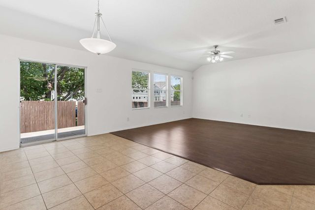 3800 Windy Point Drive, Denton, TX 76208