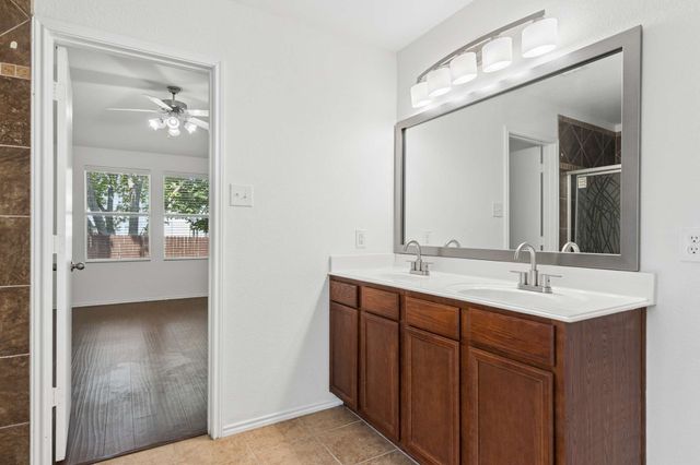 3800 Windy Point Drive, Denton, TX 76208