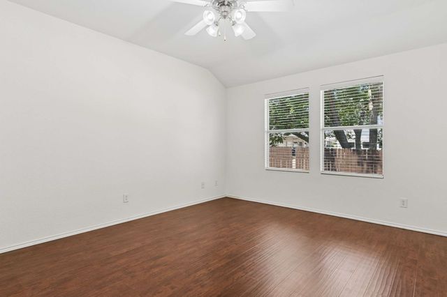 3800 Windy Point Drive, Denton, TX 76208