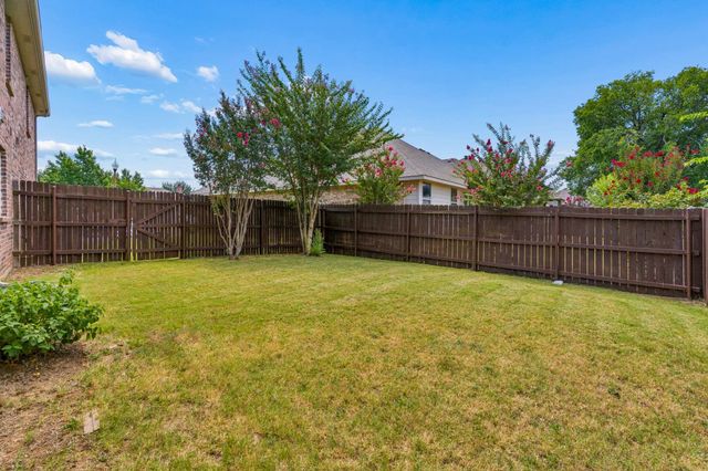 3800 Windy Point Drive, Denton, TX 76208