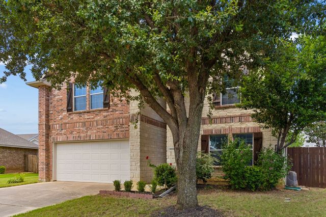3800 Windy Point Drive, Denton, TX 76208