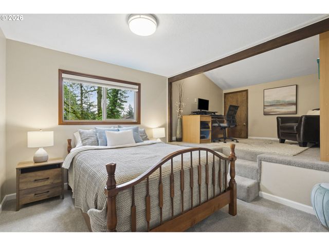 5678 Se BYRON Ct, Milwaukie, OR 97267