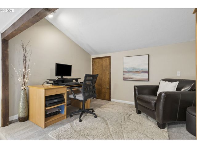 5678 Se BYRON Ct, Milwaukie, OR 97267