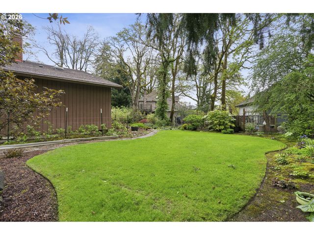 5678 Se BYRON Ct, Milwaukie, OR 97267