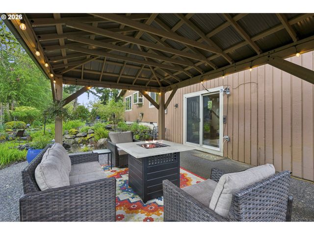 5678 Se BYRON Ct, Milwaukie, OR 97267