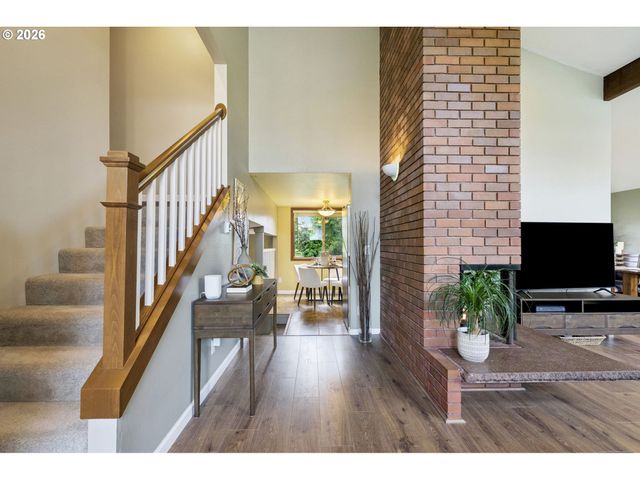 5678 Se BYRON Ct, Milwaukie, OR 97267