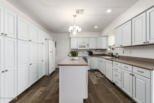 1756 E HARMONY Avenue, Mesa, AZ 85204