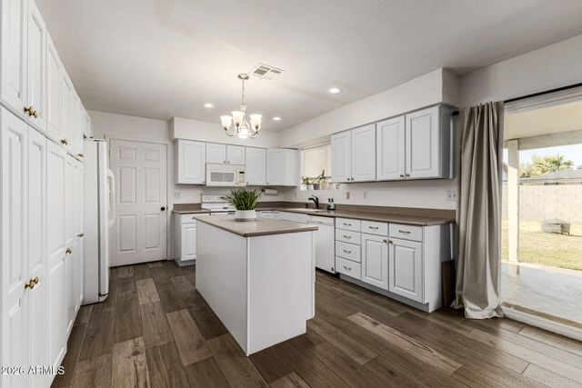 1756 E HARMONY Avenue, Mesa, AZ 85204