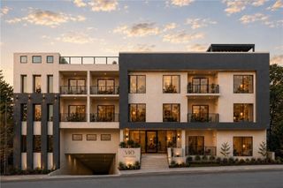 318 Sandy Springs Circle 230, Atlanta, GA 30328