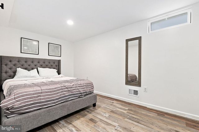 6 BRIGHTON DR, Gaithersburg, MD 20877