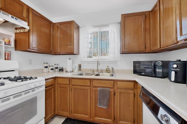 4319 66th Street NW, Albuquerque, NM 87120