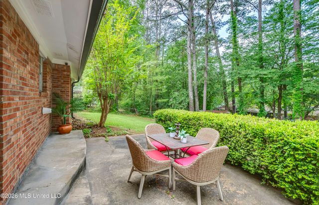 3405 Forest Hill Road, Jackson, MS 39212