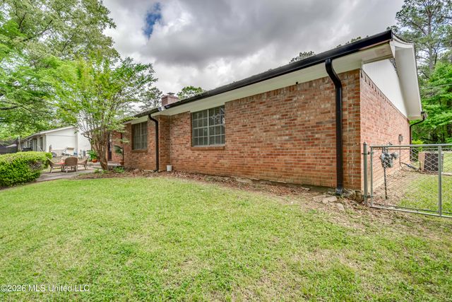 3405 Forest Hill Road, Jackson, MS 39212