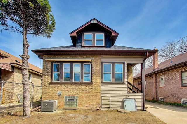 1442 S 15th Avenue, Maywood, IL 60153