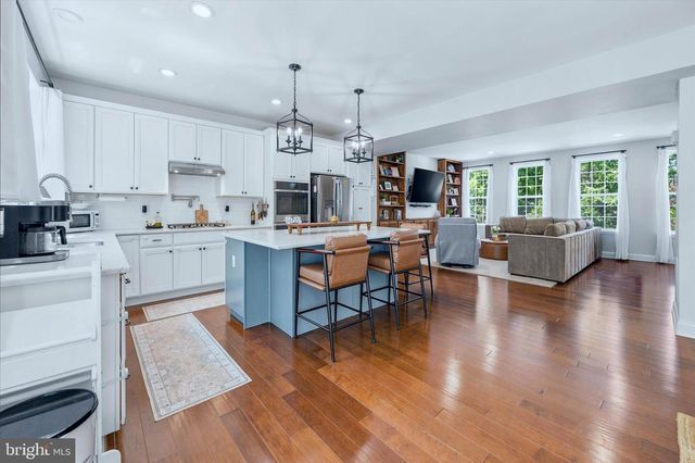 110 WESTHAMPTON DR, Wilmington, DE 19808