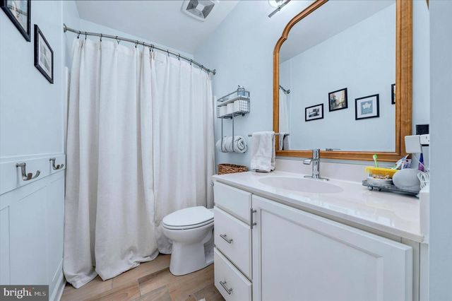 110 WESTHAMPTON DR, Wilmington, DE 19808