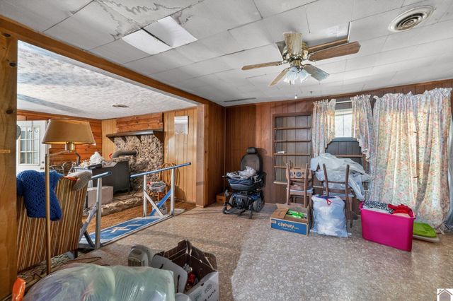 1549 Golo Rd, Mayfield, KY 42066
