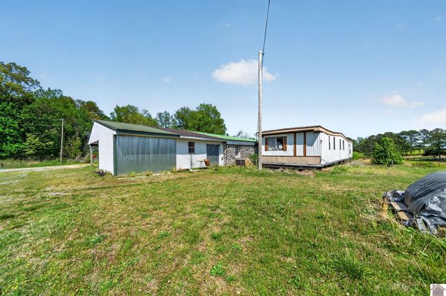 1549 Golo Rd, Mayfield, KY 42066