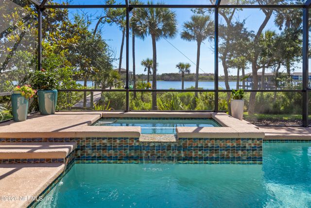 165 S RIVERWALK Drive, Palm Coast, FL 32137