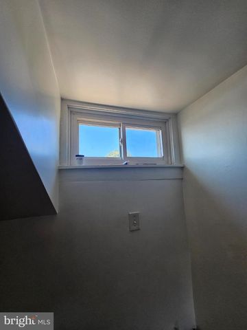 40 N PENN ST, Aldan, PA 19018