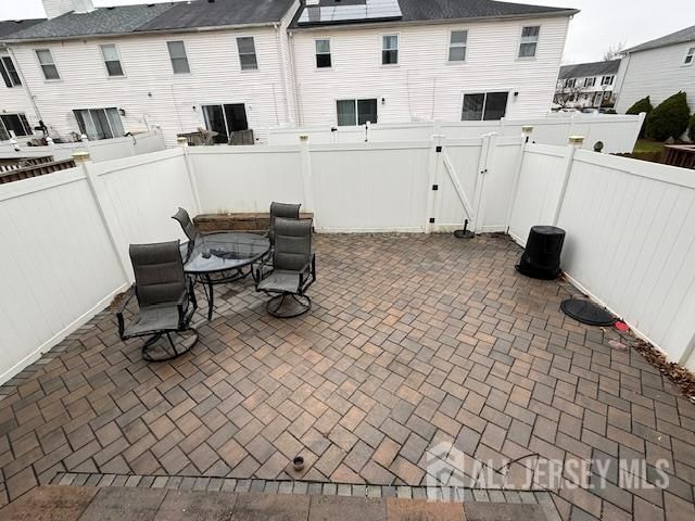 9 GARDENIA CT Court, Sayreville, NJ 08872