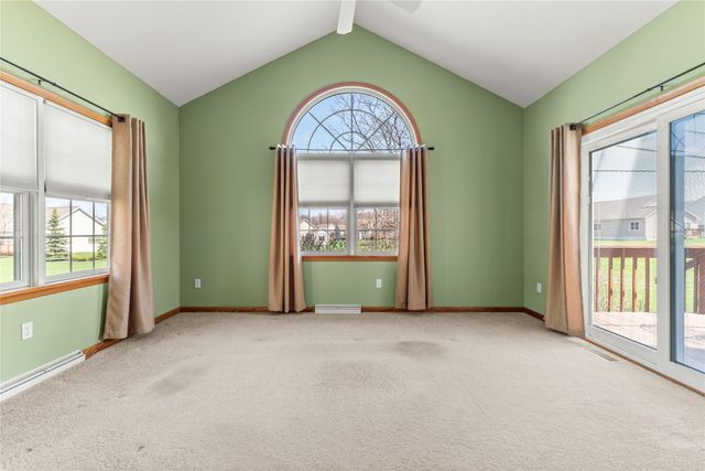 6369 MONARCH Circle, Erie, PA 16509