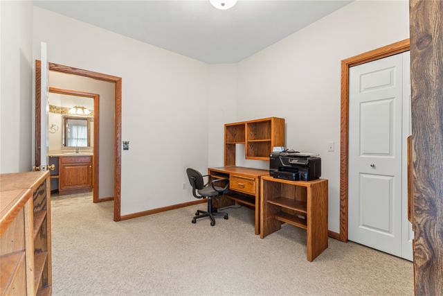 6369 MONARCH Circle, Erie, PA 16509