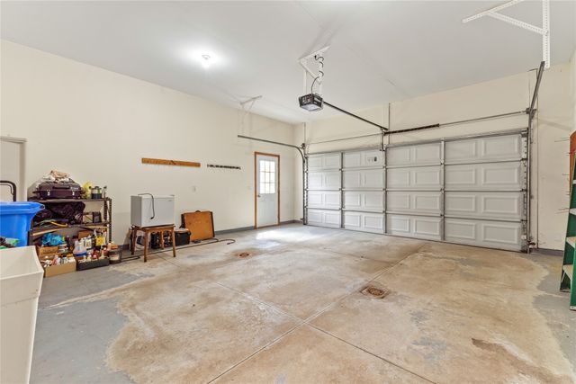 6369 MONARCH Circle, Erie, PA 16509