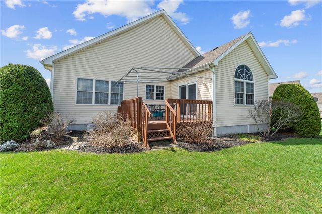 6369 MONARCH Circle, Erie, PA 16509