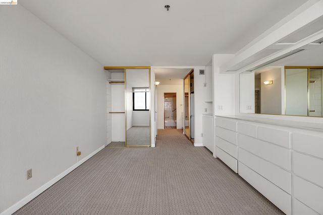 555 Pierce St 1001, Albany, CA 94706
