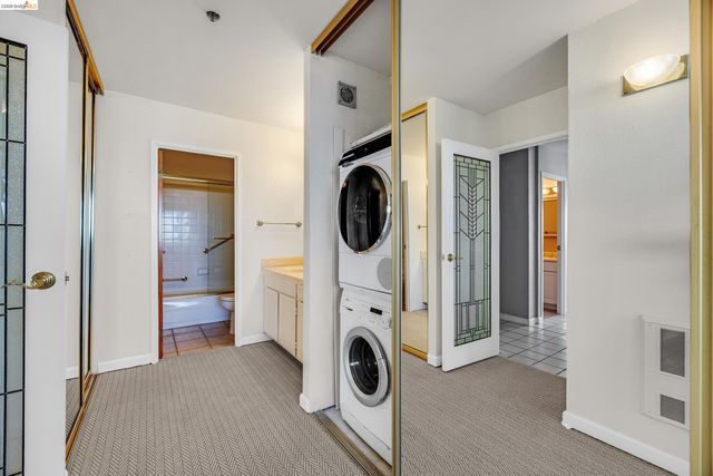 555 Pierce St 1001, Albany, CA 94706