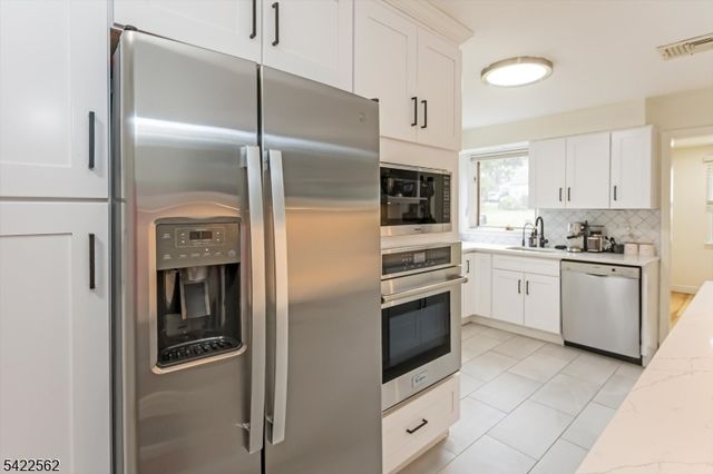 25 Washington Ave, Hanover Twp., NJ 07981