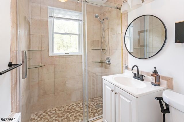 25 Washington Ave, Hanover Twp., NJ 07981