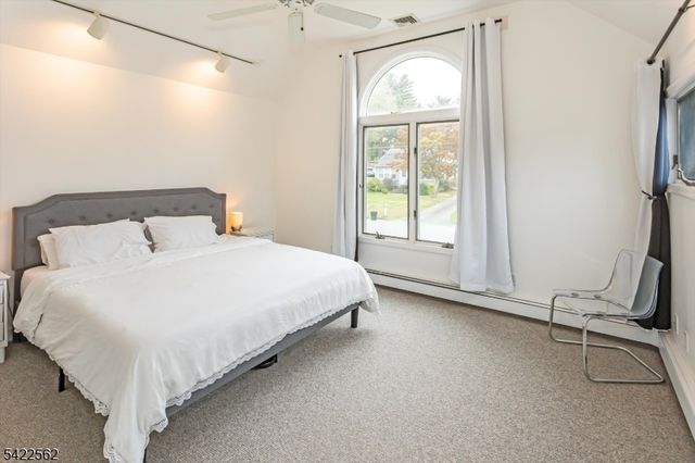 25 Washington Ave, Hanover Twp., NJ 07981