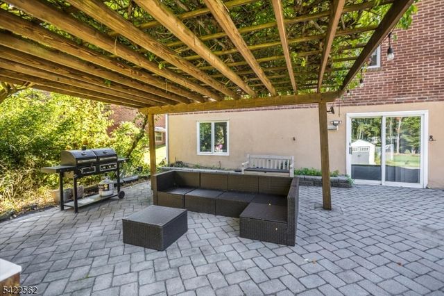 25 Washington Ave, Hanover Twp., NJ 07981