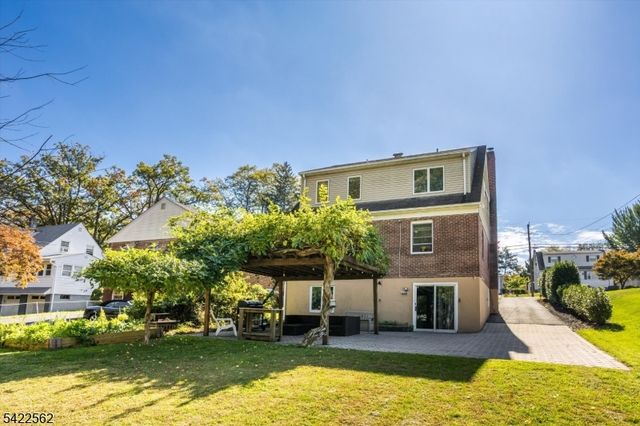 25 Washington Ave, Hanover Twp., NJ 07981