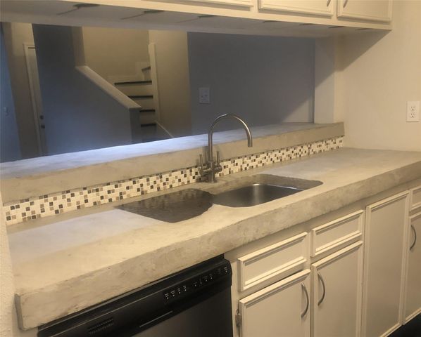 8505 Wilcrest Drive, Houston, TX 77099