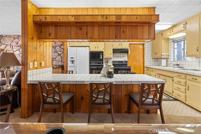 25220 Rim Rock, Idyllwild, CA 92549