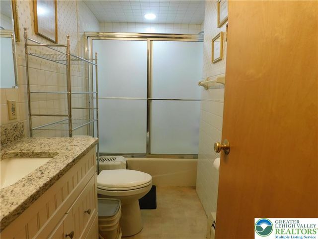 552 Washington Avenue, Bethlehem City, PA 18017