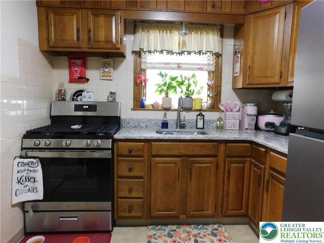 552 Washington Avenue, Bethlehem City, PA 18017