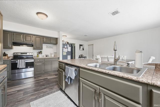 605 E 3rd Street, Auburn, IN 46706