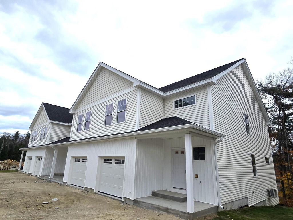 32 Signal Street M-2, Sanford, ME 04083 — photo 2