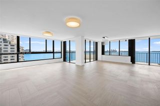 520 Brickell Key Dr A1206, Miami, FL 33131