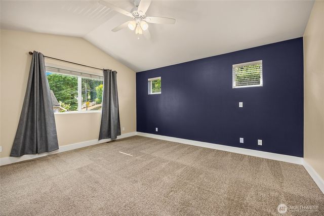 2653 19th Street, Bremerton, WA 98312