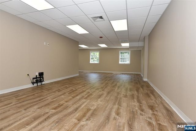 555 Goffle Road 220, Ridgewood, NJ 07450