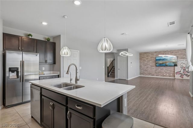 12365 Valley Chase Avenue, Las Vegas, NV 89138
