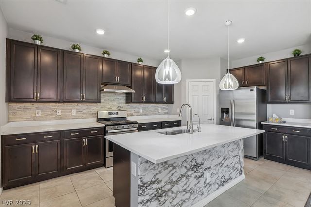 12365 Valley Chase Avenue, Las Vegas, NV 89138
