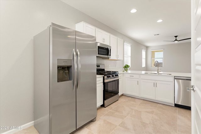 17337 W SMOKETREE Drive, Surprise, AZ 85387